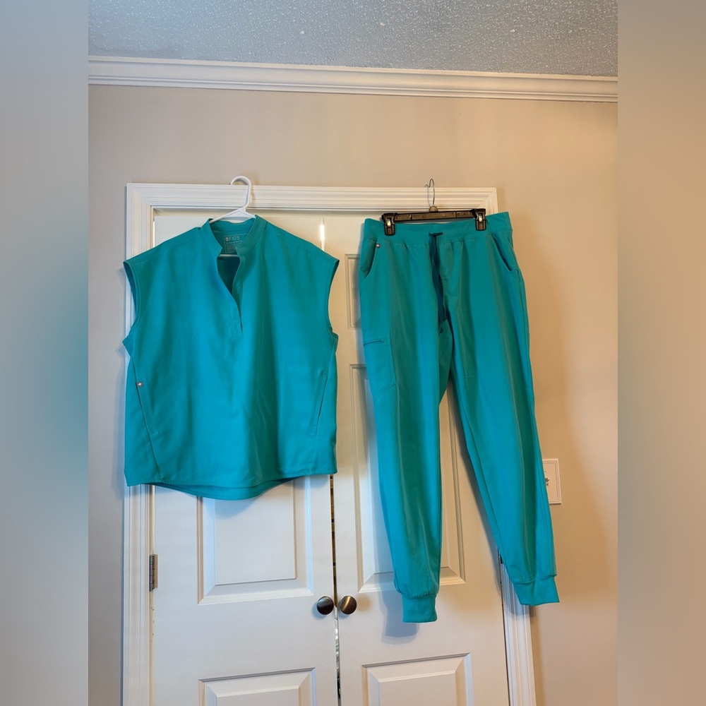 Figs scrub set OASIS